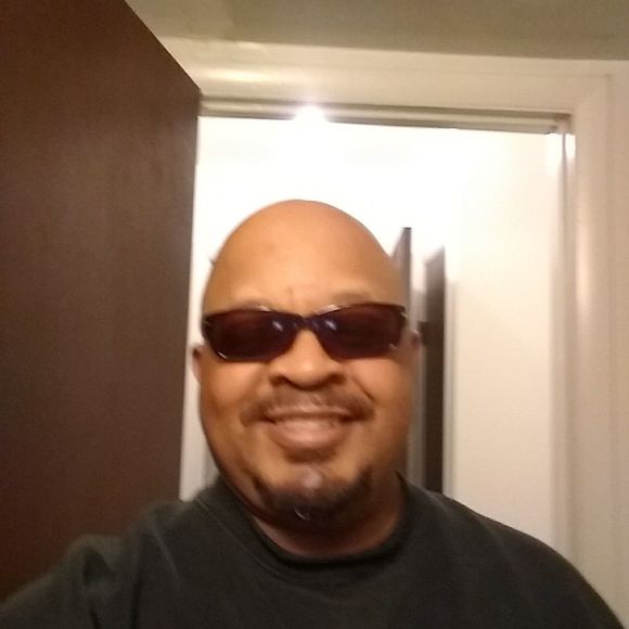 Meet your Posher, Stanley - Picture 1 of 1